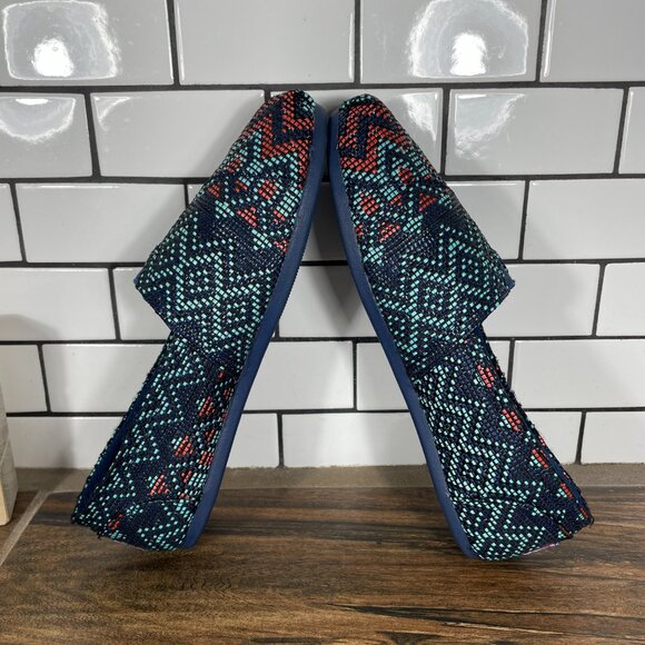 Skechers BOBS Womens Size 8.5 Shoes Navy Multicolor Aztec Print Slip On Flat - Picture 5 of 12